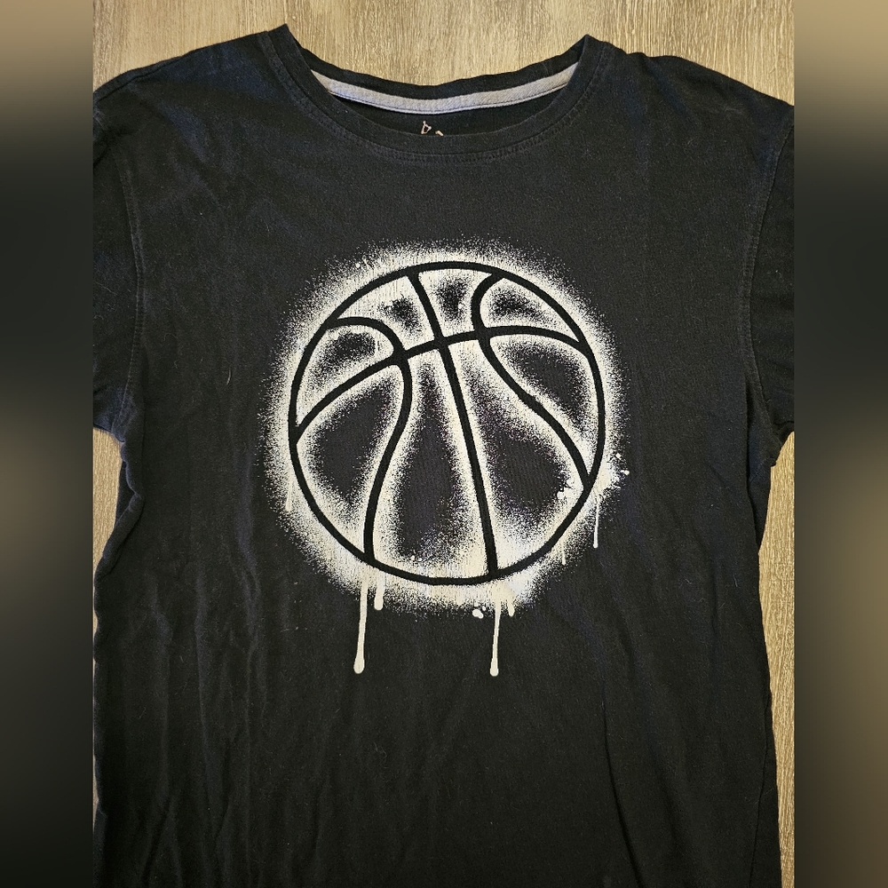 Women's tee